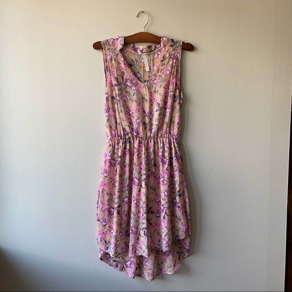 Floral spring dress 🌸🌸
